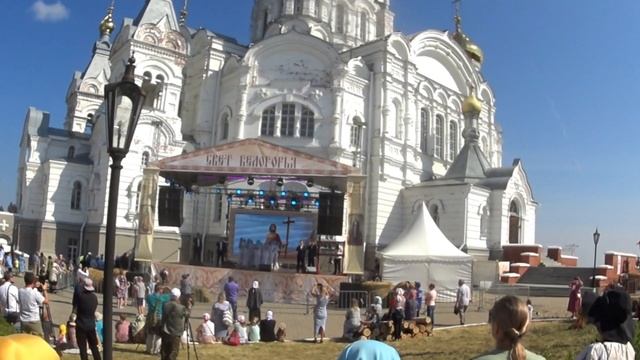 МЫ НА БЕЛОЙ ГОРЕ! / СНОВА ПУТЕШЕСТВИЕ! / ФЕСТИВАЛЬ СВЕТ БЕЛОГОРЬЯ! смотреть онлайн