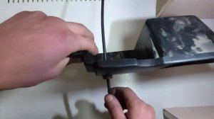 Трос подсоса. Крепление троса подсоса в салон. Заводим трос подсоса в салон Фольксваген Пассат Б3,Б