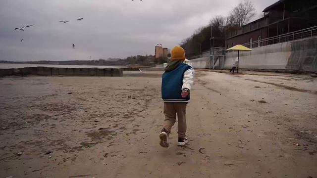 Море. Ноябрь. Чайки смотреть онлайн