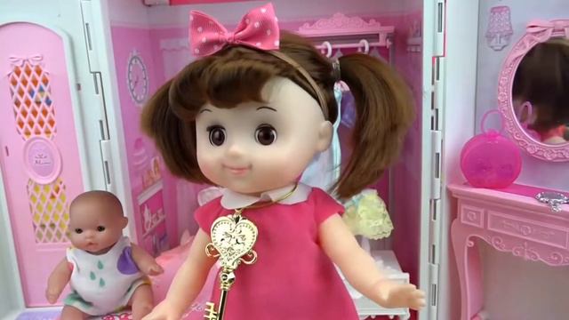 Принцесса Кукла Дом Мини Замок Игры В Детские Игрушки Доли. смотреть онлайн