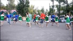 Хоровод на Троицу. 1 корпус)