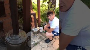 Жавит Шакиров хвастается своим самоваром)