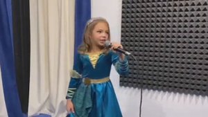 Ева Собкович «Небо крыльями обнять»(м/ф Храбрая сердцем)