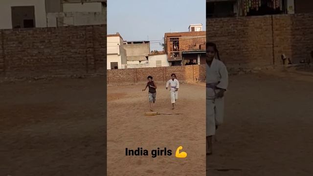 #girlsviralvideo#girlspower #karatekid#jump #martialarts? #jaishreebalaji #karatelife #traditional