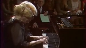 Yvonne Lefébure  Bach/Liszt  Fugue en la mineur, BWV 543.