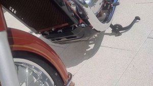 JAWA 300 CL Update 2 Neue Farbgebung Seitenverkleidung und Kühler