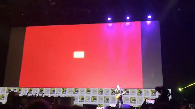 Bumblebee: Transformers - Stan Bush (The Touch) смотреть онлайн