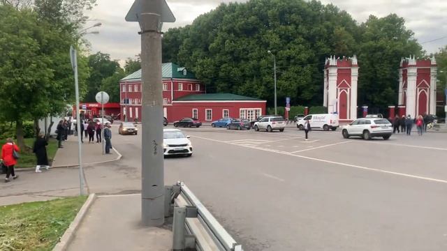 Возле станции МЦК Коптево, г. Москва, 31.05.2023 смотреть онлайн