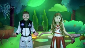 Diana and Roma - Play It Be It Halloween Kids Song
