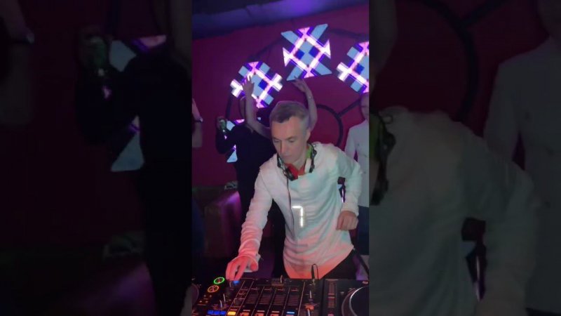 Друзья, спасибо вам за подддержку в клубе Гештальт #djboyko #djtips #djtricks