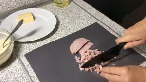 Оладьи с сыром и ветчиной.Они идеальны!