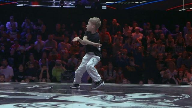 Maloy vs Loop ★ Final BBoys 7-9 ROBC 2022 смотреть онлайн