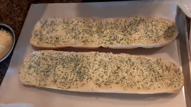 Чесночный хлеб для бутербродов. смотреть онлайн