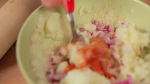 Индийские лепешки с начинкой