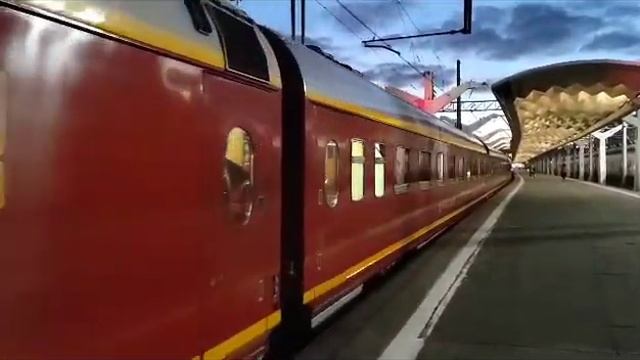 Отправление Фирменного поезда "Красная Стрела" №1 Санкт-петербург - Москва смотреть онлайн
