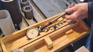 Настройка нутромера часового типа.