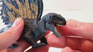Mattel Jurassic World Strike Attack Edaphosaurus and Herrerasaurus