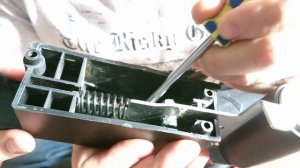 Обзор электрической  шлифовальной ленточной машины Elitech МШЛ 900Э .Негативный отзыв