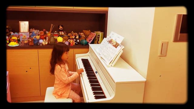 開箱 Roland HP-704，簡單的曲，不簡單的琴！ смотреть онлайн