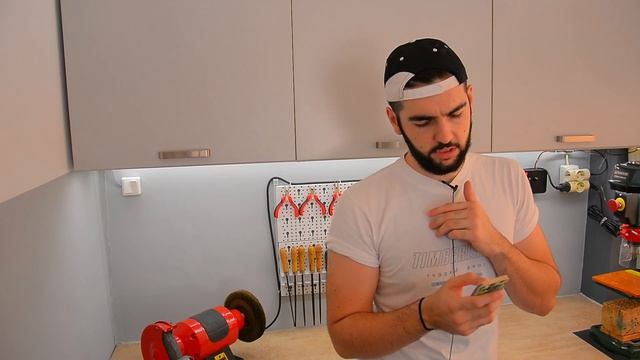 Апгрейд / Ремонт в Альфа Мастерской смотреть онлайн