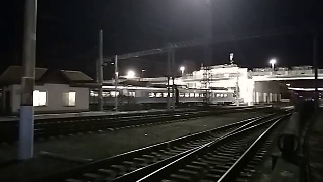 РА3-037 отправляется со станции Симферополь в Феодосию смотреть онлайн