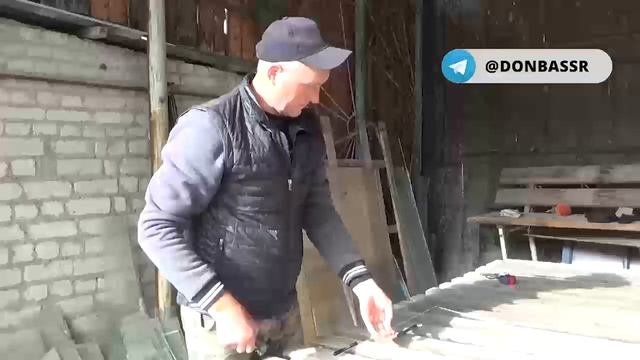 В г.Комсомольское обстрелами повреждены 48 многоквартирных домов Винокуров Николай