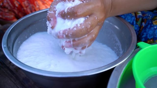 Fresh Rambutan fruit cook dessert recipe and eat - Amazing video