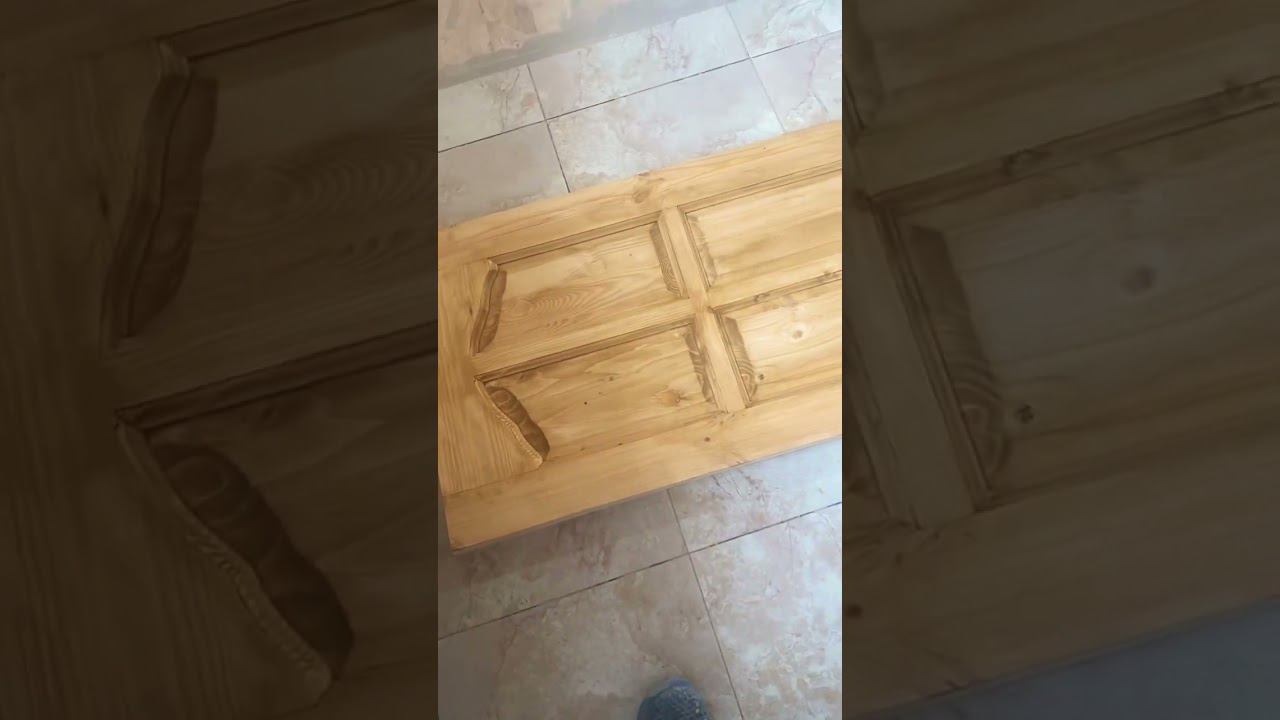 Дверь из сосны за 3500 превращается в дубовую за 35000 смотреть онлайн