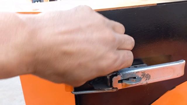 Бурлак М2. Вес и грузоподьемность мини погрузчика. смотреть онлайн