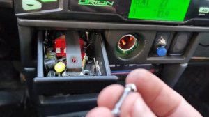 Устранение проблемы заниженных показаний датчика температуры и топлива на ваз 2109,снятие панели ва