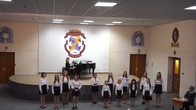 В.А. Моцарт «Запылал восток зарею». Хор из оперы «Свадьба Фигаро»