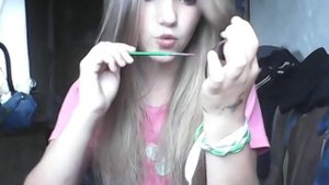 как покрасить волосы акварелью