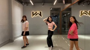 JST ELEMENTARY GIRLS KPOP CLASS I (G)I-DLE - QUEENCARD