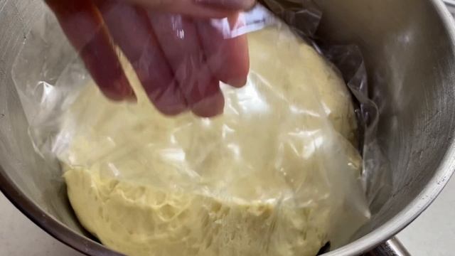 Самые вкусные ПИРОЖКИ как ПУХ // Старинный рецепт смотреть онлайн