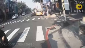 Прикольное видео с мотоциклами,мото, приколы на мотоциклах, смешное видео, ржака, жесть, fails