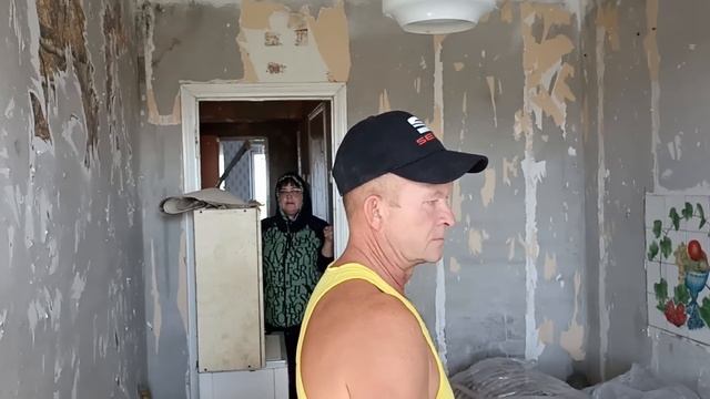 Ейск/Обзор нашей КВАРТИРЫ в Моревке с известными Ейскими БЛОГЕРАМИ "Городок у моря Мария и Татьяна"