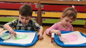 Нетрадиционное рисование песком  "Волшебные рыбки"- 2 младшая группа