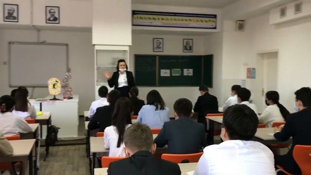 Хлоропластың құрылымдық компоненттері. 11 Б сынып. Биология пәні мұғалімі Сәдуақас Дана смотреть онлайн