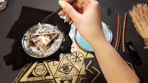 МАГИЯ РАБОТАЕТ! ЧИСТКА С ОБРАТКОЙ И РУНАМИ