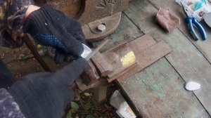 БЛЕСНА ИЗ ЛОЖКИ. 2 блесны с ШИКАРНОЙ игрой из старой ложки !!!