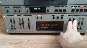 демонстрация работы магнитофона Олимп 004