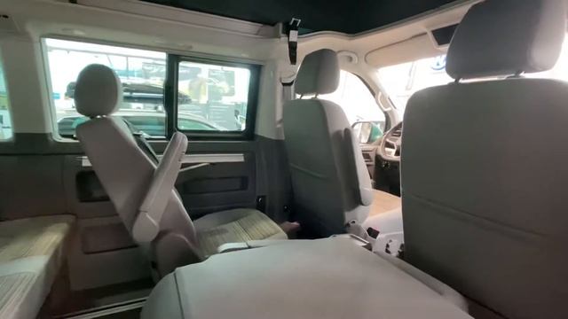 2020 Volkswagen California Beach T6.1 PULL - 199 HP - Green смотреть онлайн