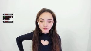 Карамбейби первый стрим | Настраивает Первый стрим на твиче / Karrambaby