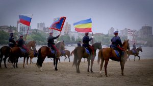 Торжественный развод казачьих конных патрулей