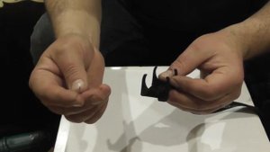 Налобный фонарик двухрежимный. Ремонт крепления и обзор.