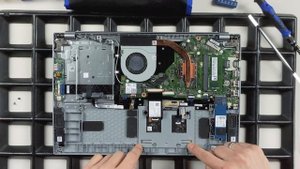 Acer Aspire 5 (A515-56) von Innen - RAM, SSD, Akku, Lüfter wechseln