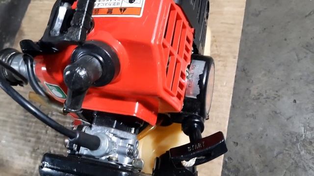 Máy cắt cỏ KAWASAKI TG28 nòng 34ly 28cc Nhật bãi. Lh 0765959958(zalo). смотреть онлайн