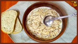 Как мы топим молоко в русской печи. Молочная лапша на топленом молоке. Дом в деревне.