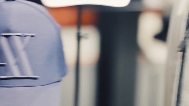 Armani Exchange Centrum Chodov Praha смотреть онлайн