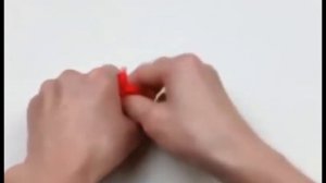 Секрет фокуса исчезающий красный платок в ладони trick vanishing red handkerchief palm your hand